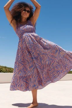 S21C Paris Dress In Mauritius