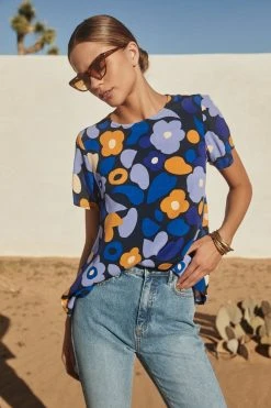 W22A Mum Jeans In Blue Denim