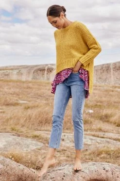 W22A Binny Jumper In Chartreuse Tops