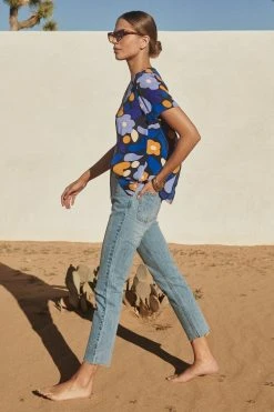 W22A Daisy Top In Lavender