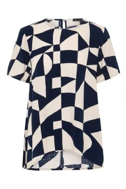 W22A Tops Daisy Top In Pepper