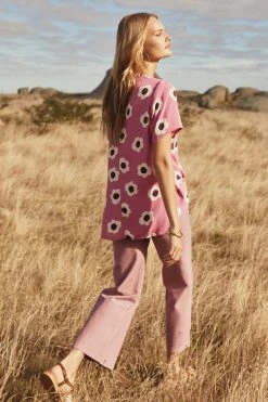 W22A Daisy Top In Zinnia