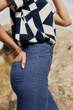 W22A Denim Drew Flares In Teal Corduroy