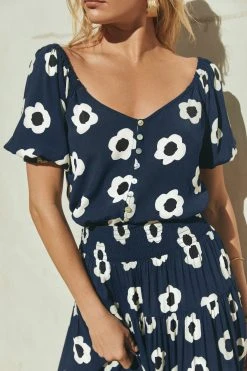 W22A Elodie Top In Ladybell Tops