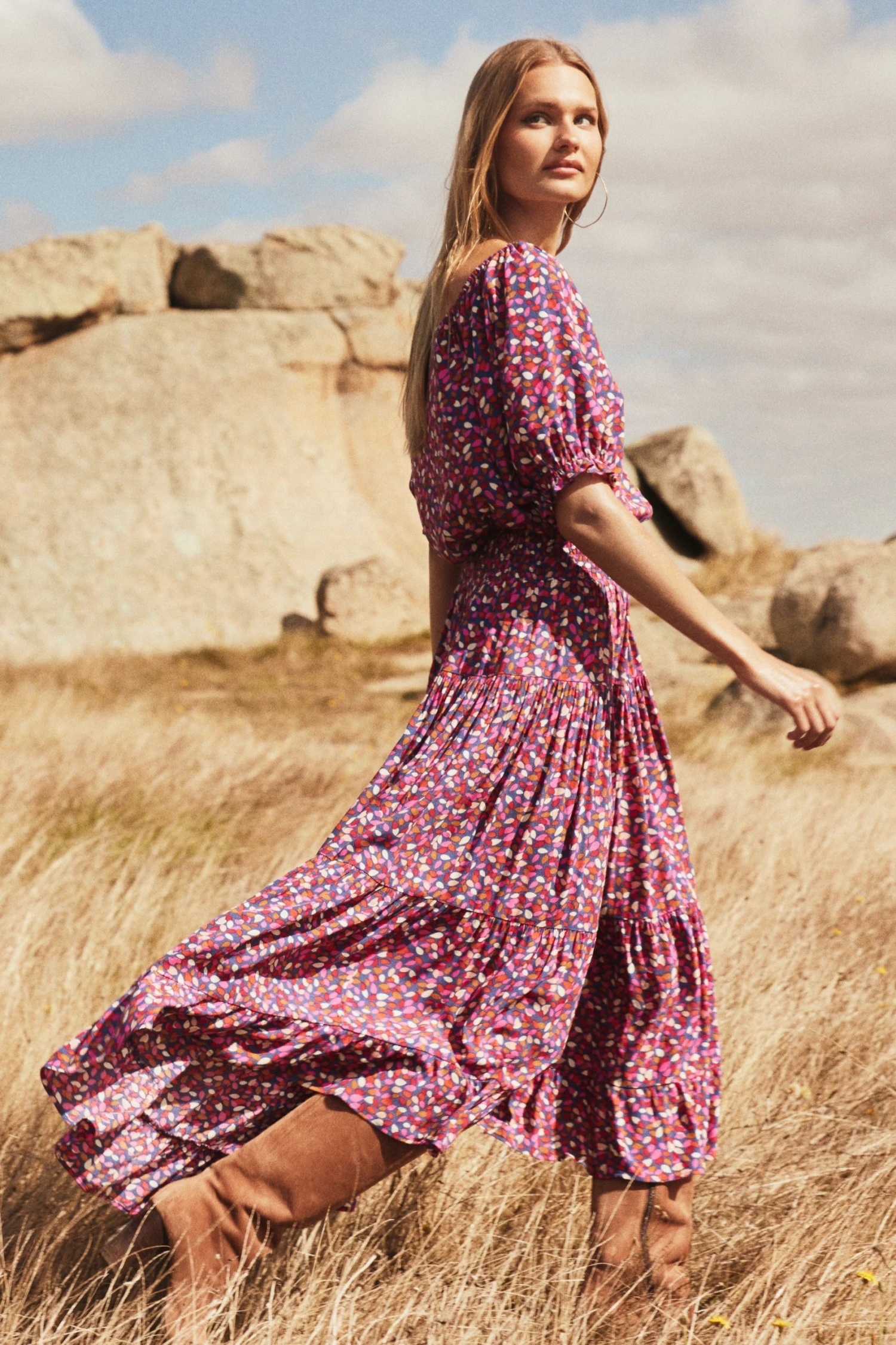 w22axb52x-mister-zimi-w22a-elyse-skirt-in-river-birch-2.jpg W22A Skirts Elyse Skirt In River Birch