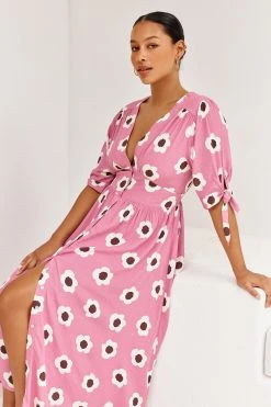 W22A Saskia Dress In Zinnia Dresses 18 W22A Saskia Dress In Zinnia Dresses