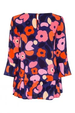 W22A Winter Celeste Top In Juniper Tops