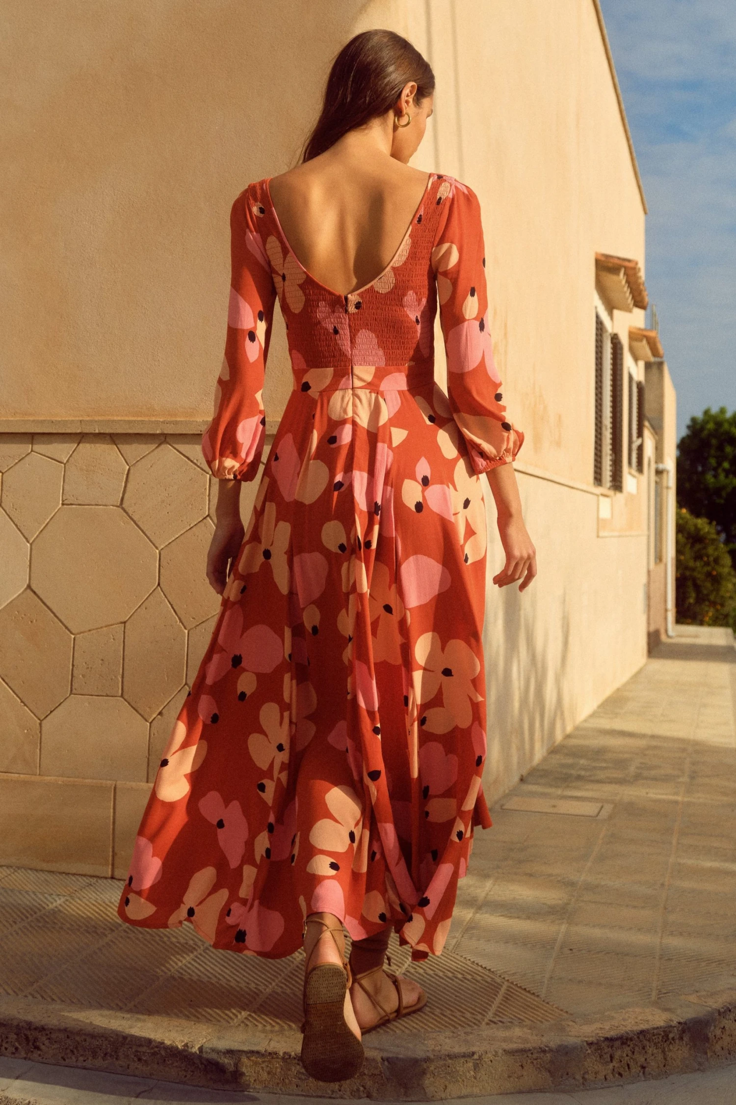 w22dxe3v2x-mister-zimi-w22d-carly-dress-in-fire-bloom-3.jpg W22D Carly Dress In Fire Bloom New