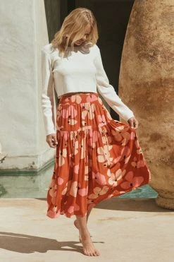 W22D Kasia Skirt In Fire Bloom
