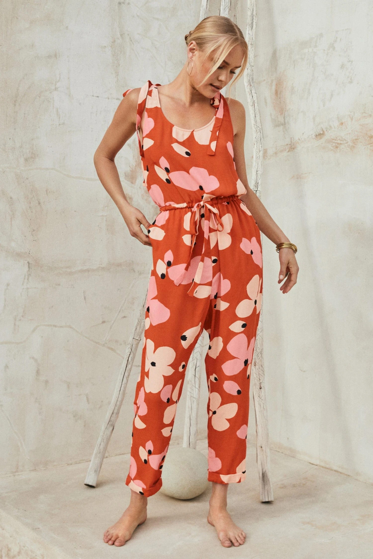 w22dxe3v2x-mister-zimi-w22d-lila-jumpsuit-in-fire-bloom-1.jpg W22D Lila Jumpsuit In Fire Bloom