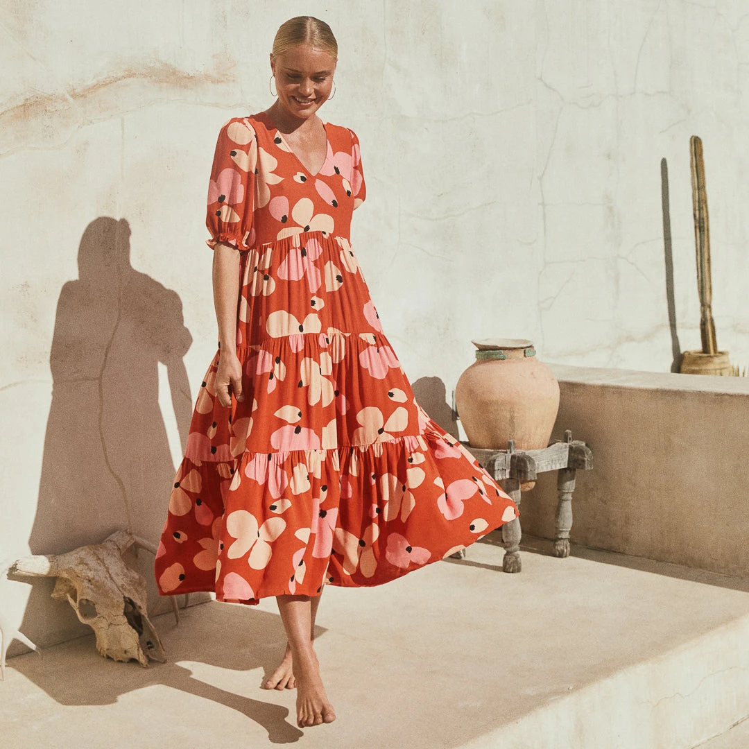 w22dxe3v2x-mister-zimi-w22d-mae-dress-in-fire-bloom-adcrop_e8fe2cde-a2b8-464f-a9a0-8606f4d8b9de.jpg W22D New Mae Dress In Fire Bloom