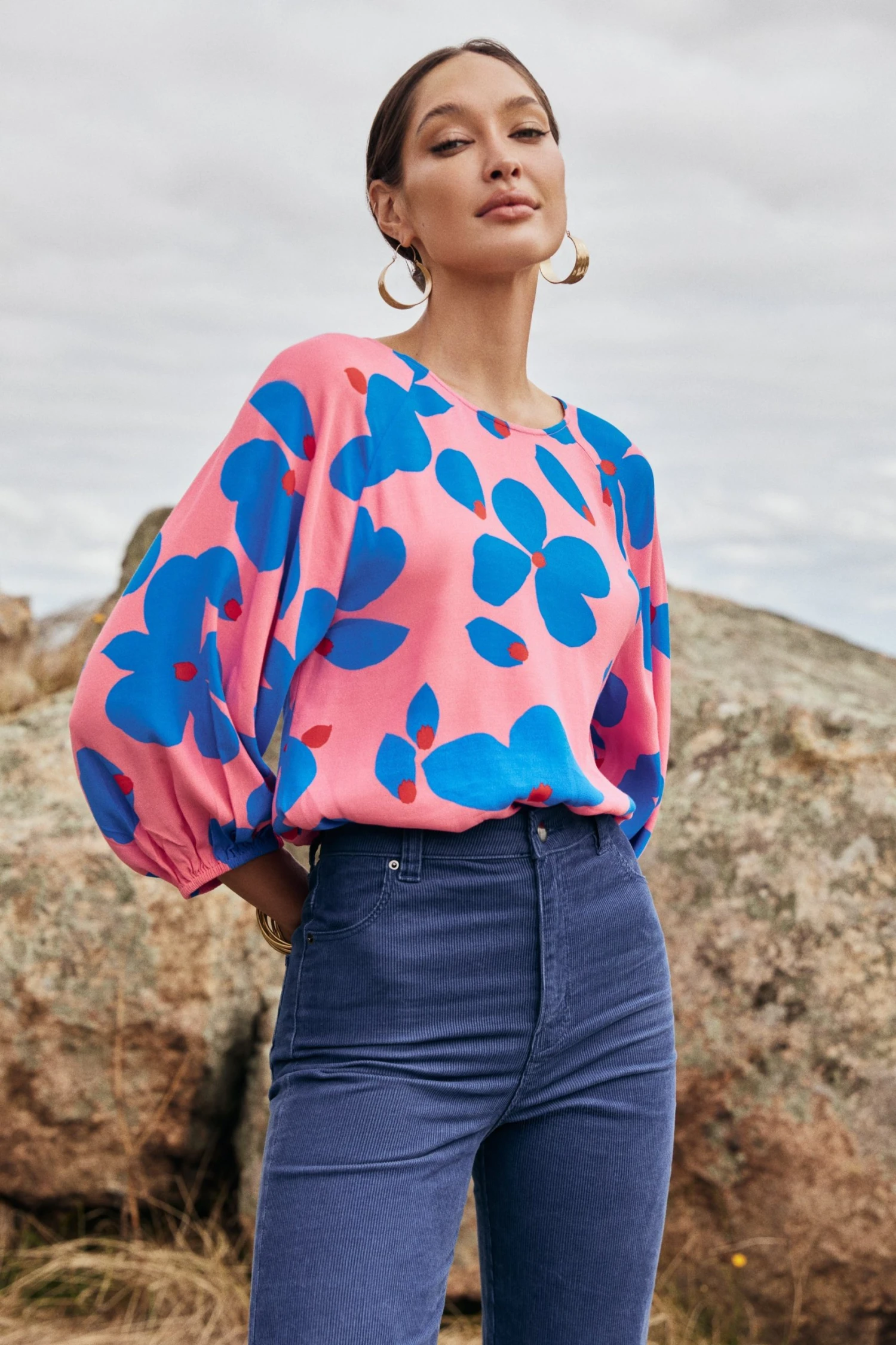 w22dxe3v2x-mister-zimi-w22d-vivienne-top-in-sapphire-rose-2.jpg W22D Vivienne Top In Sapphire Rose New